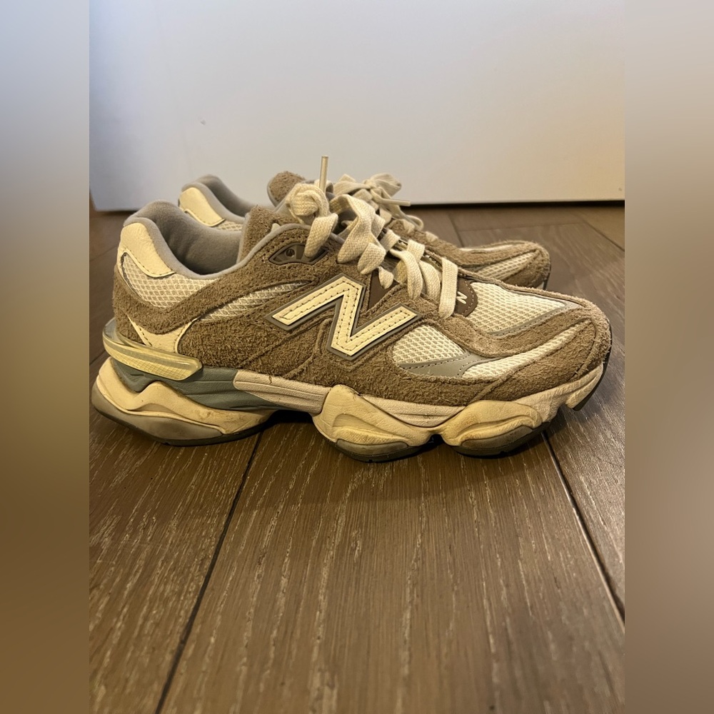 New Balance 9060, Tan and Gray Athletic Shoes, Good condition